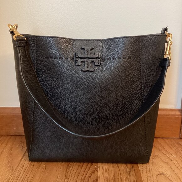 TORY BURCH McGRAW MEDIUM BUCKET BAG in BLACK PEBBLED LEATHER HOBO PURSE TOTE - Picture 3 of 16